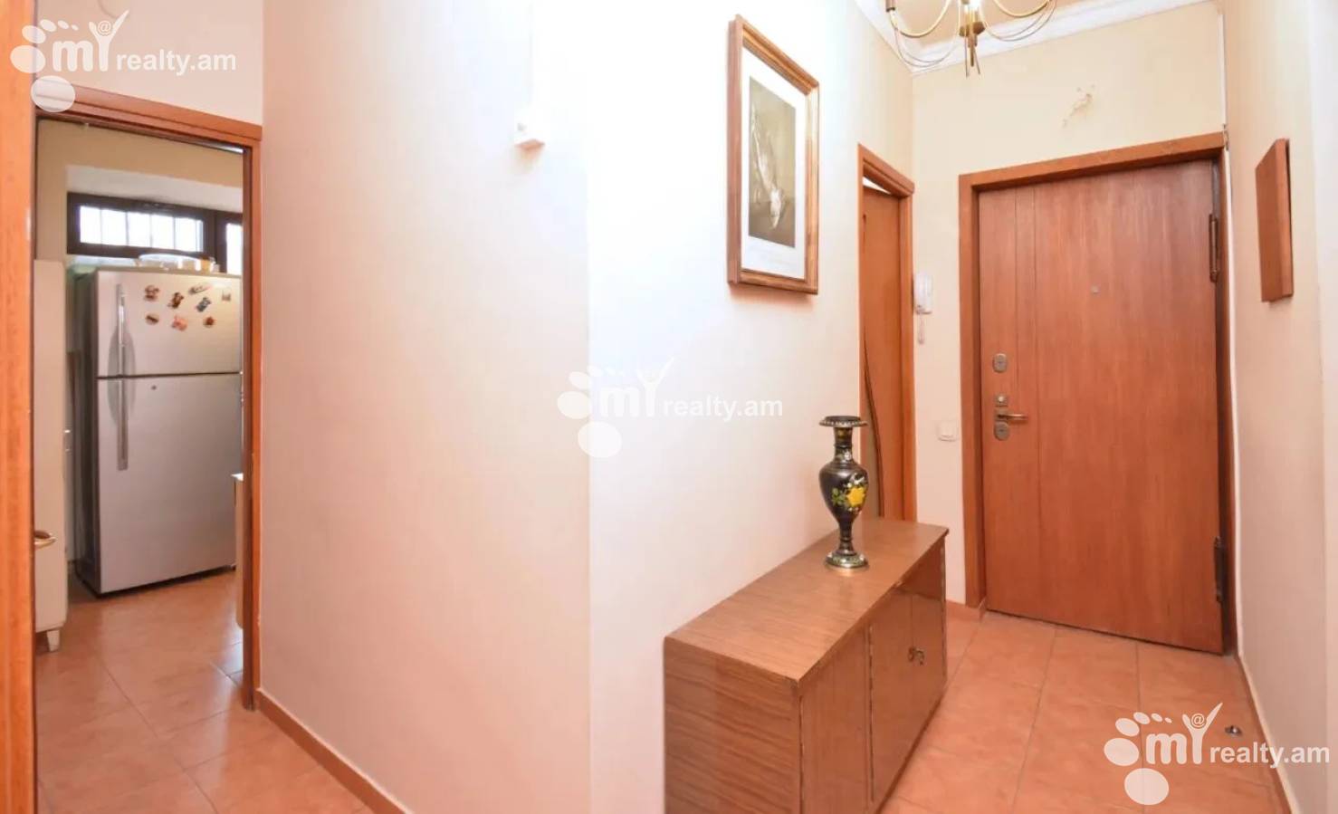 3 սենյականոց բնակարան  Կոմիտասի պող, Արաբկիր Երևան, 159681