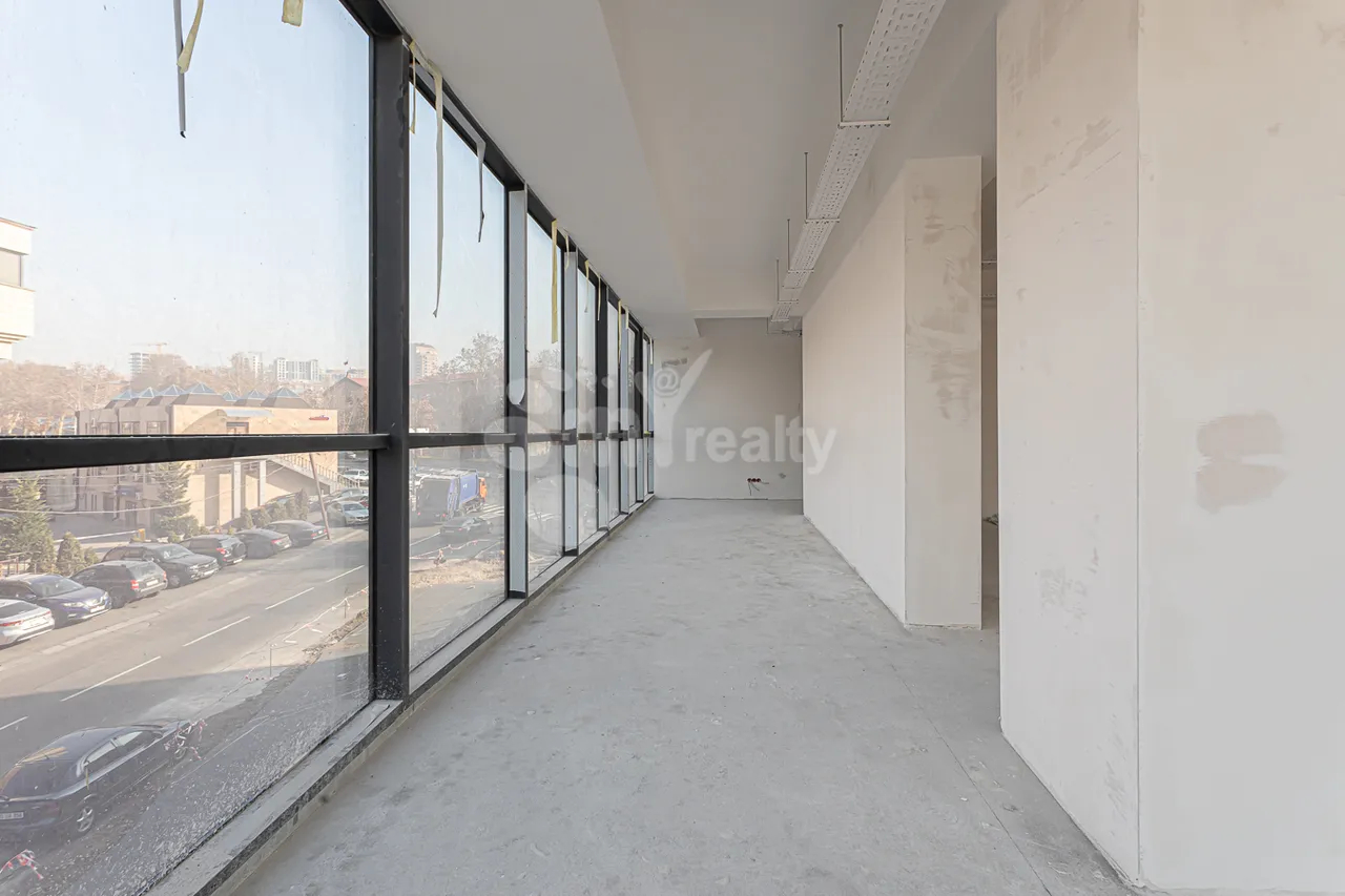 Commercial property for rent N. Zaryan St, Arabkir Yerevan, 158319