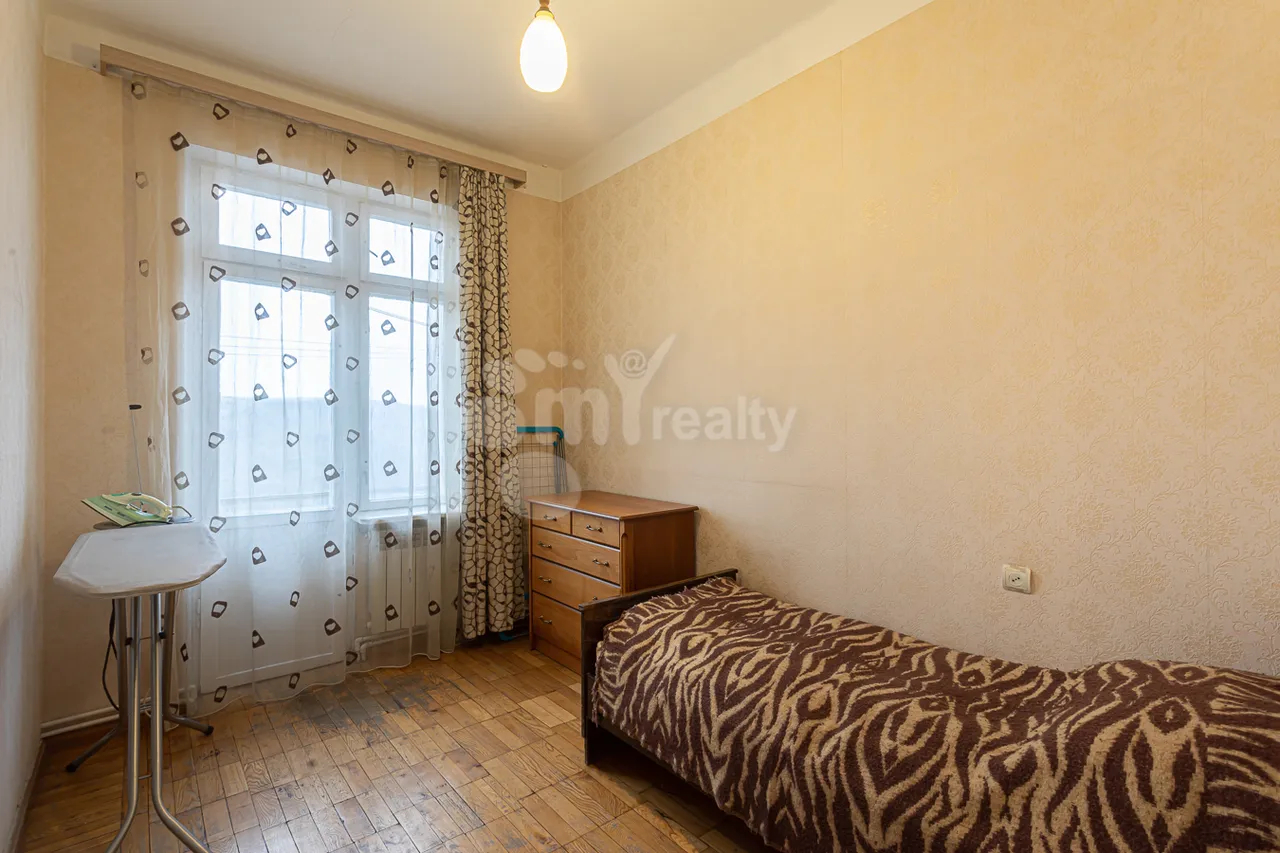 3 bedroom apartment for sale Aygedzor alley, Arabkir Yerevan, 159678