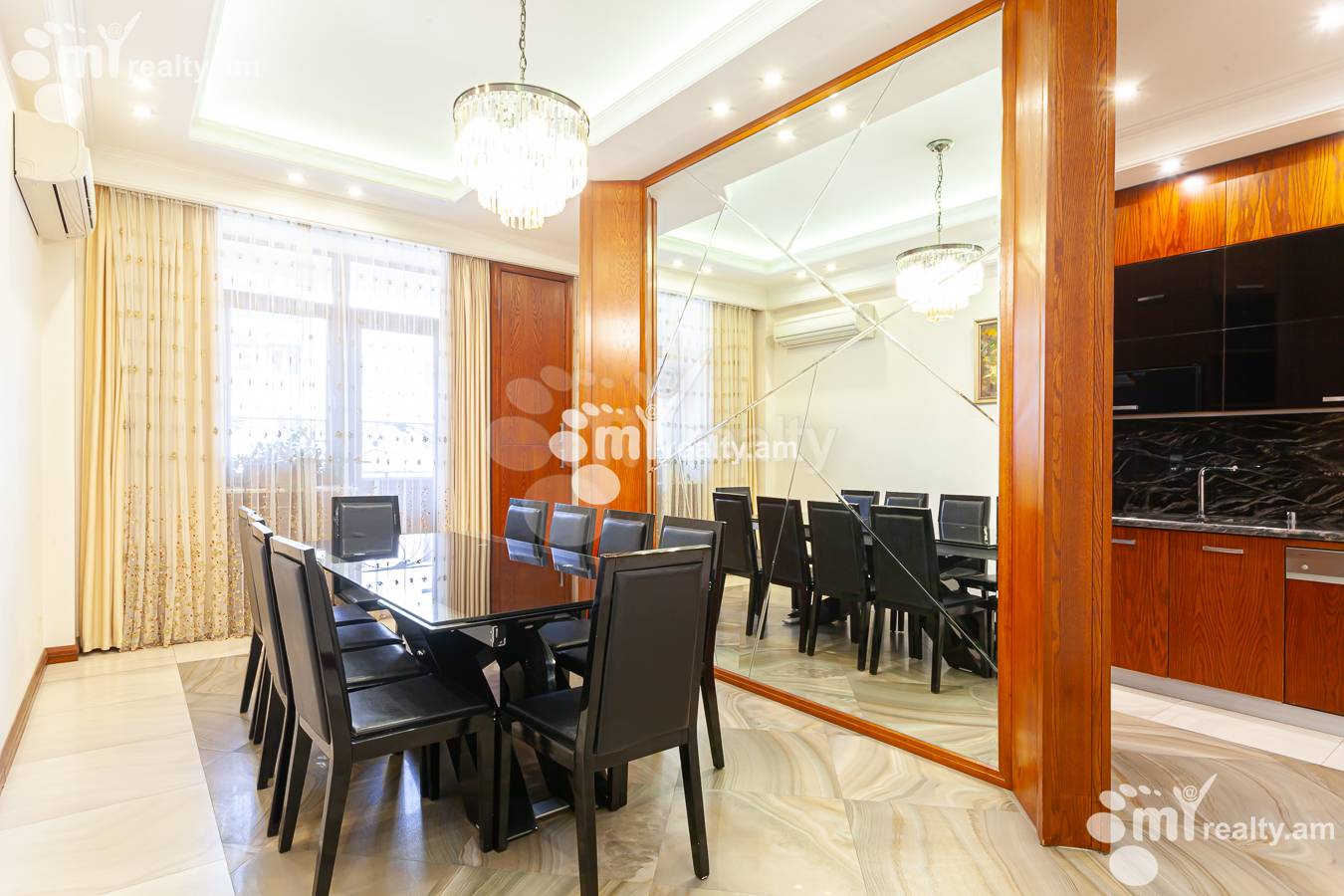 3 bedroom apartment for rent Yekmalyan St, Center Yerevan, 154623