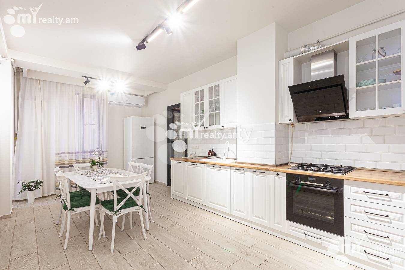 3 սենյականոց բնակարան  Անտառային փող, Կենտրոն Երևան, 146792