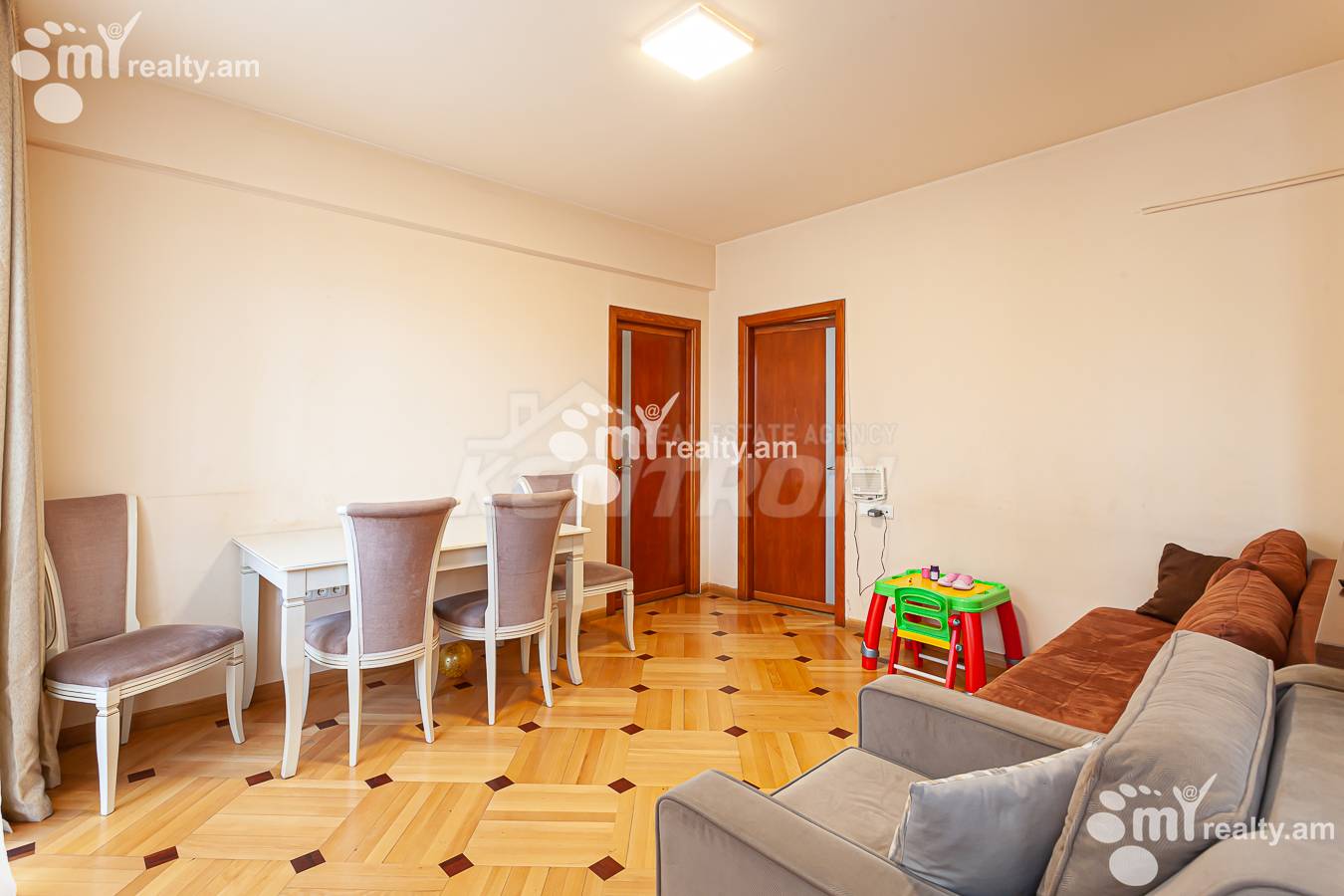 3 bedroom apartment for sale Pushkin St, Center Yerevan, 147416