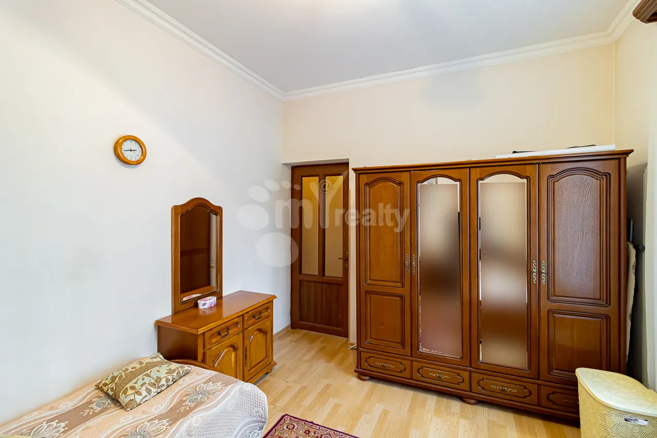 House for sale Davtashen 3 district, Davtachène Yerevan, 158789