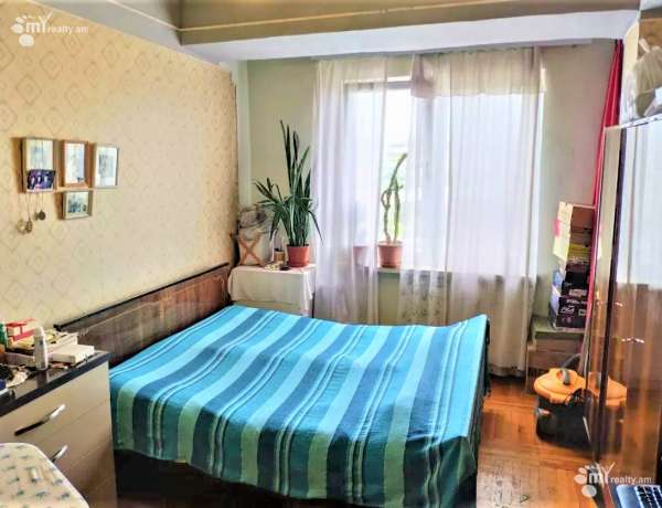 3-senyakanoc-bnakaran-vacharq-Yerevan-Arabkir