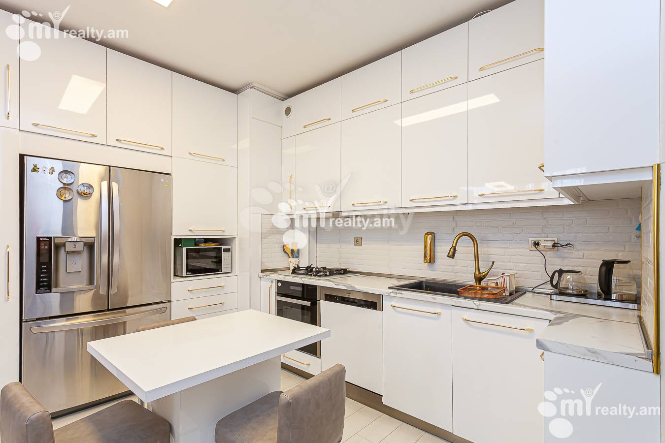 3 bedroom apartment for sale Griboedov St, Arabkir Yerevan, 146038