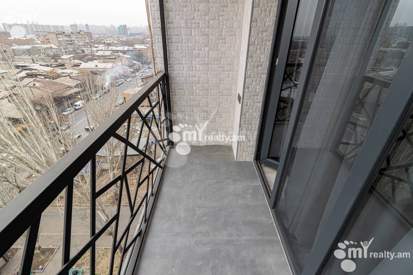 2 bedroom apartment for sale خیابان م. خورِناتسی, مرکز شهر ایروان, 144875