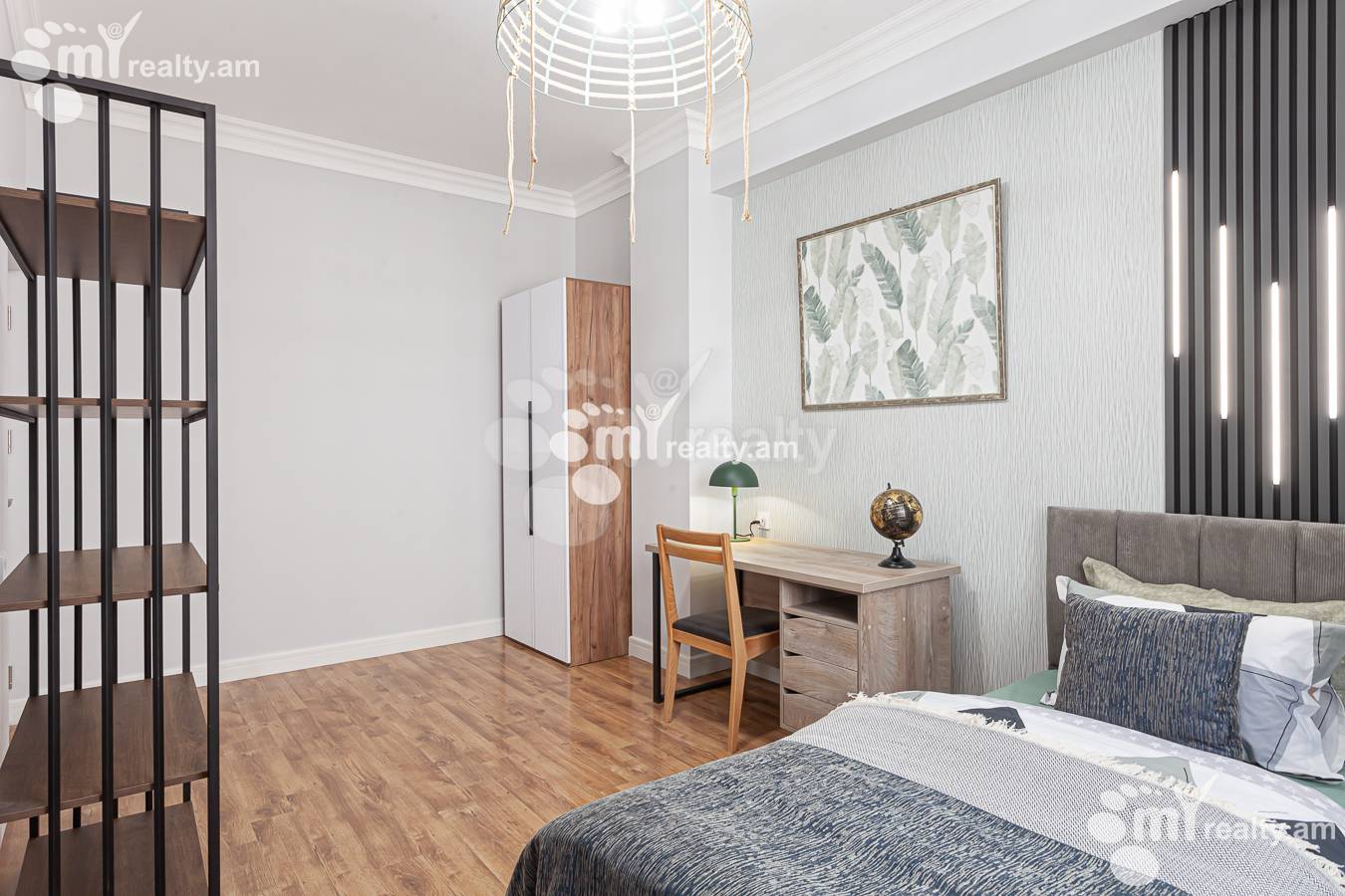 4 bedroom apartment for sale M․ Melqonyan str, مرکز شهر ایروان, 154447
