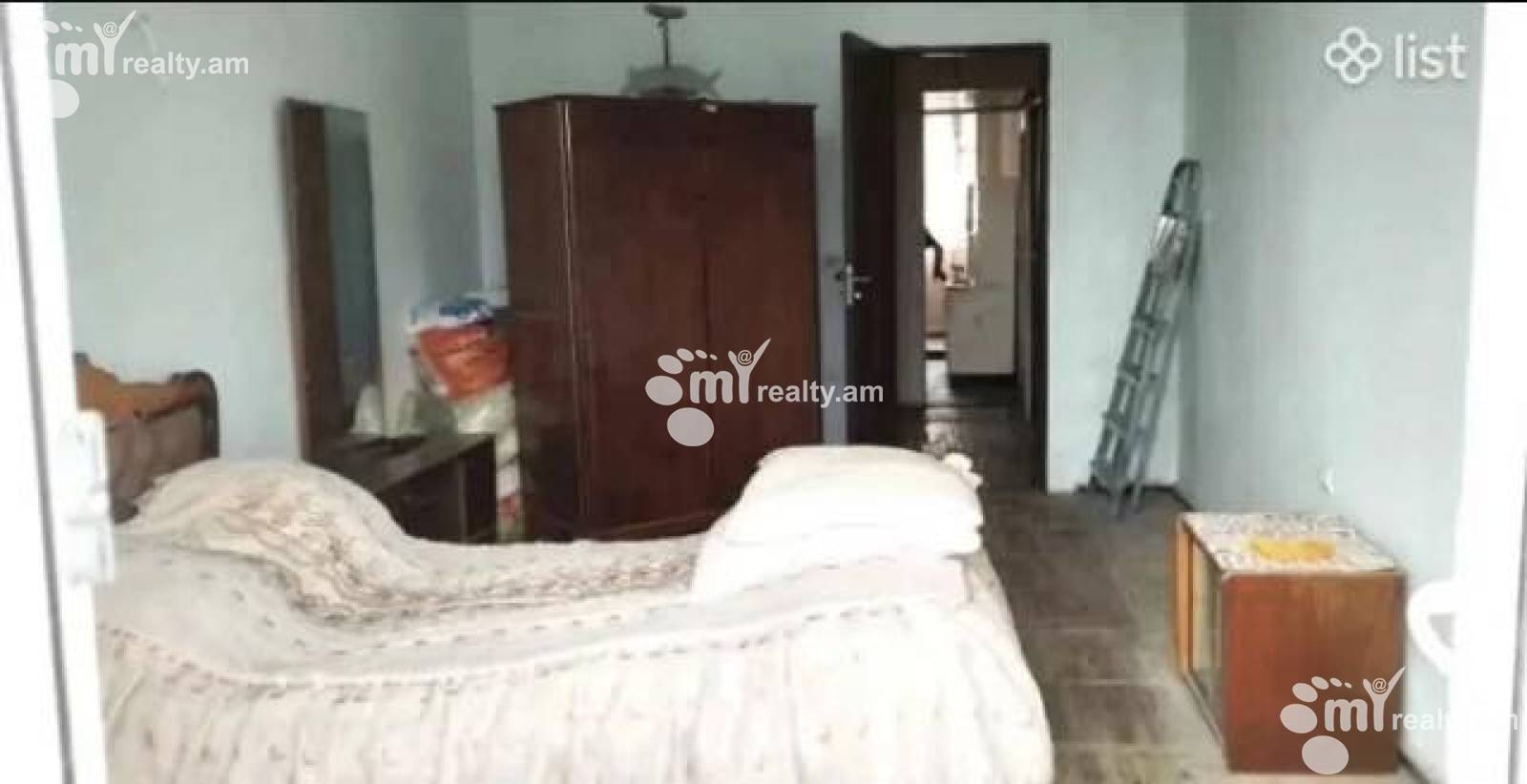 Купить 3 комнатную квартиру Нар Дос ул, Центр Ереван, 155313