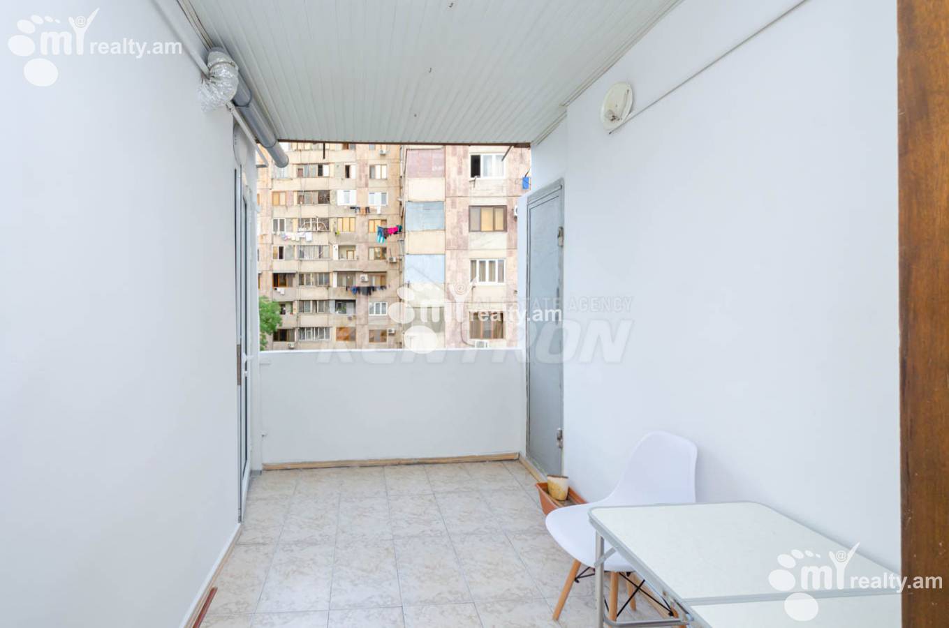 3 սենյականոց բնակարան վարձով Աբովյան փող, Կենտրոն Երևան, 139498