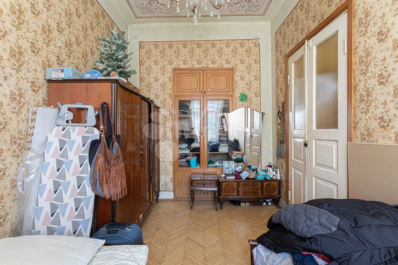 5 bedroom apartment for sale Abovyan St, Center Yerevan, 159581