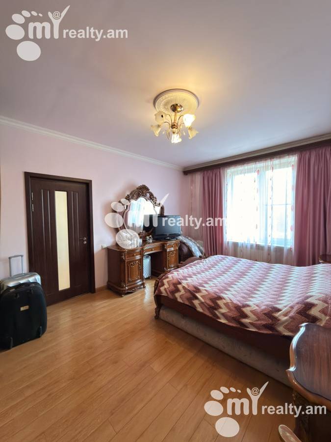 Купить дом Дрои ул., Канакер-Зейтун Ереван, 158031