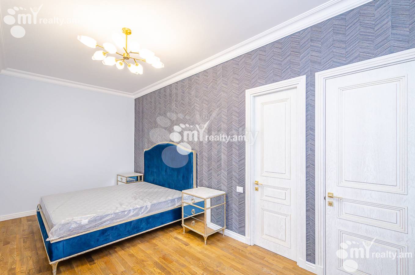 Снять 4 комнатную квартиру Амирян ул, Центр Ереван, 145989