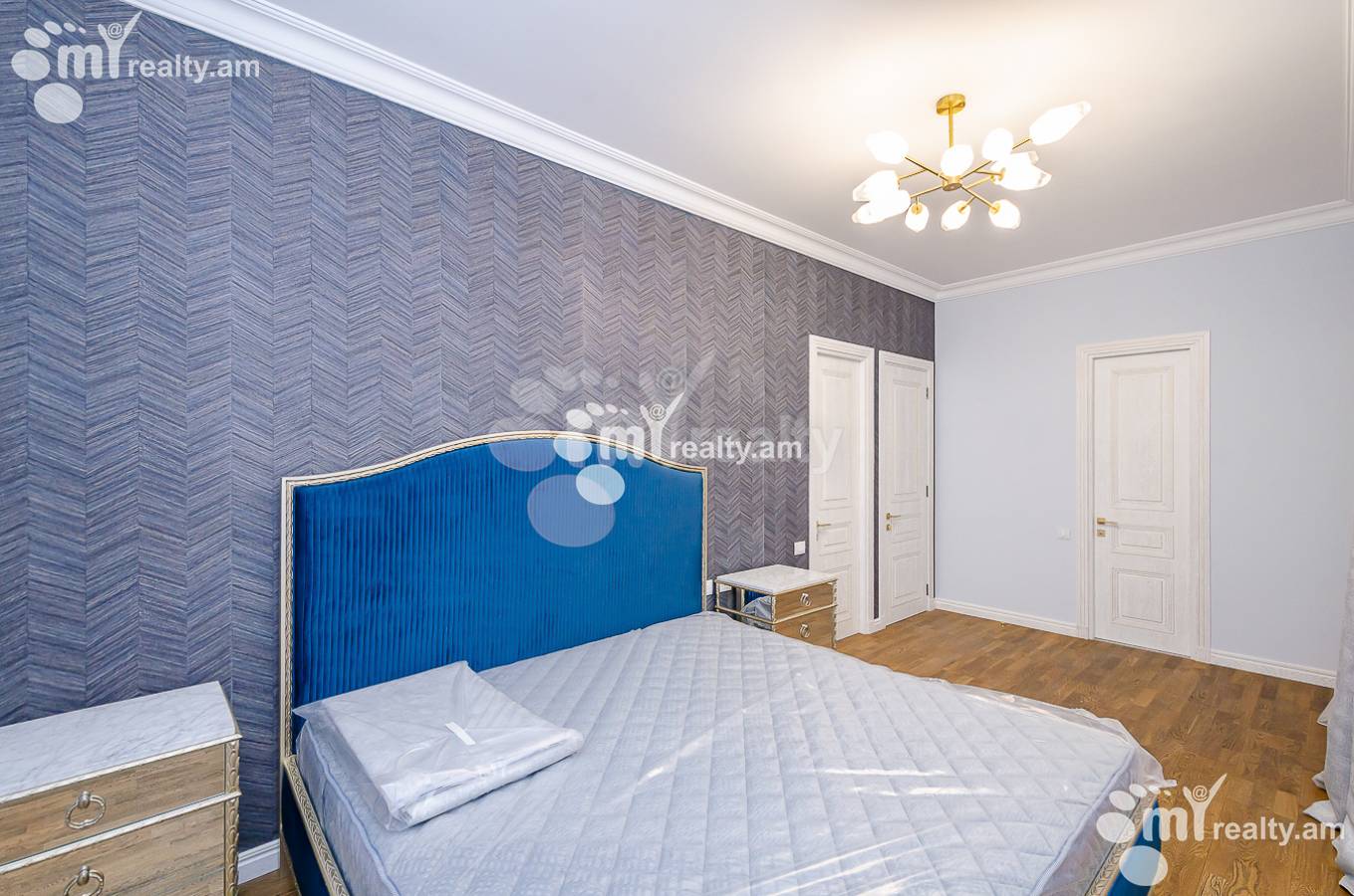 Снять 4 комнатную квартиру Амирян ул, Центр Ереван, 145989