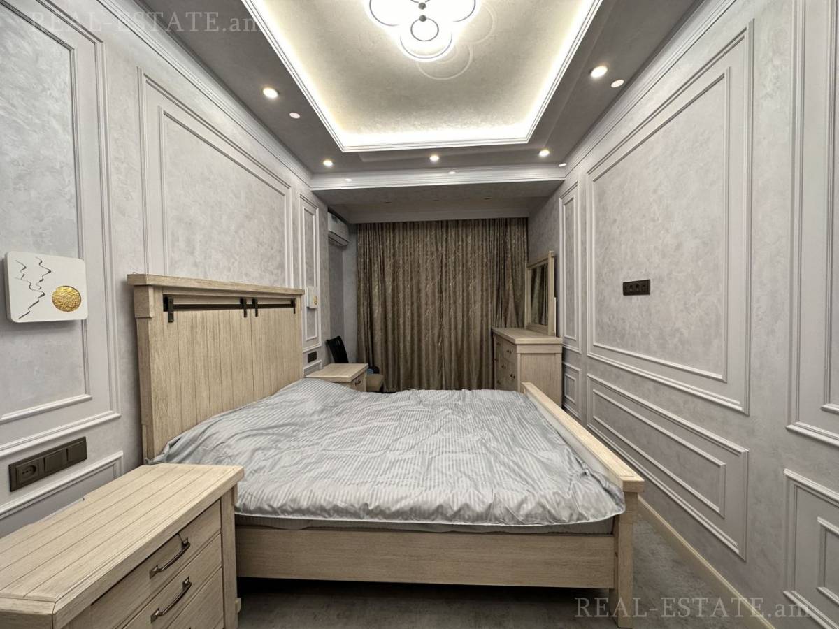 3 bedroom apartment for sale Orbeli Yeghbayrner   St, Arabkir Yerevan, 139515