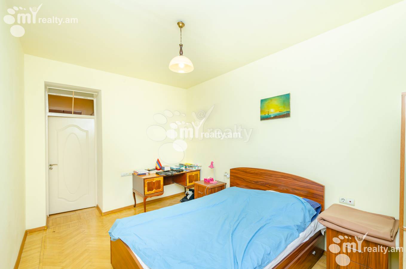 3 սենյականոց բնակարան  Մաշտոցի պող, Կենտրոն Երևան, 152176