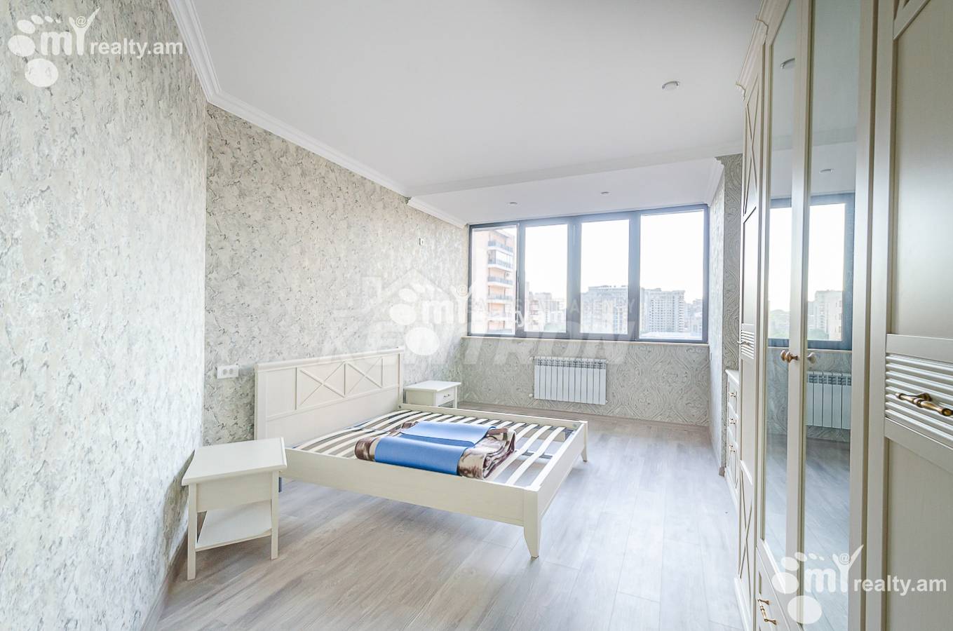 3 bedroom apartment for sale Teryan St, Center Yerevan, 152361