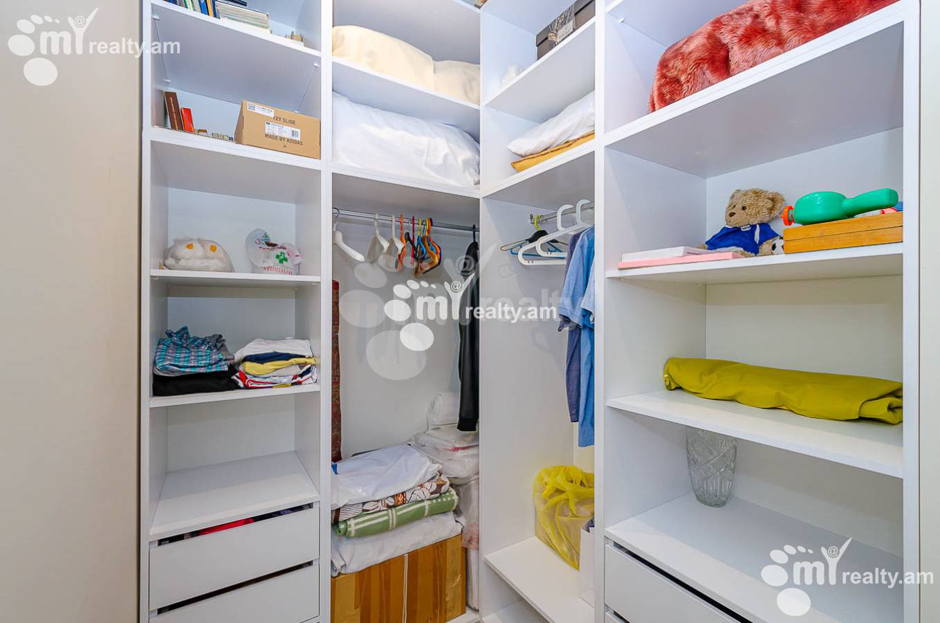 3 սենյականոց բնակարան  Բաղրամյան պող(Արաբկիր), Արաբկիր Երևան, 151461