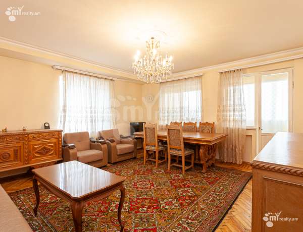 bnakaran/3-senyakanoc/Kajaznuni+St/Center/Yerevan