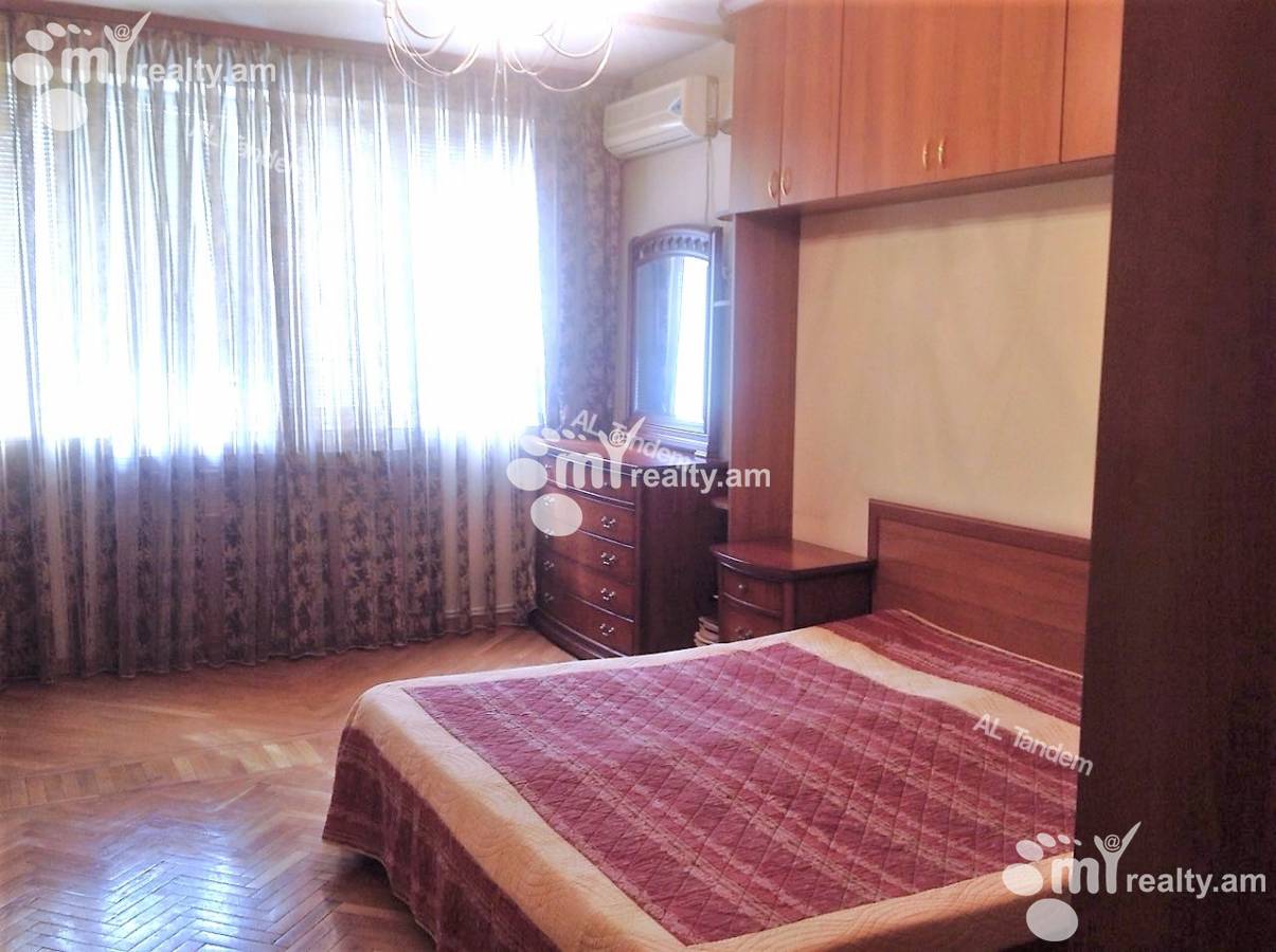 Снять 2 комнатную квартиру Саят-Нова пр, Центр Ереван, 142233