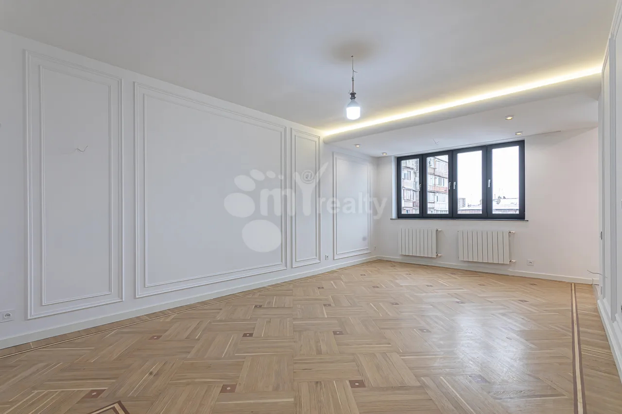 Купить 3 комнатную квартиру Сундукян ул, Арабкир Ереван, 158588