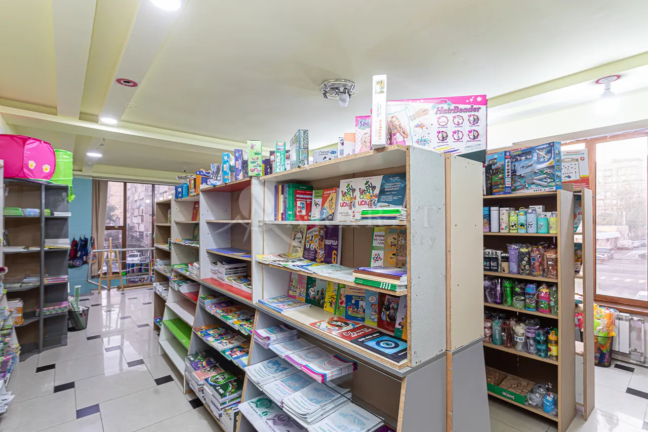 Commercial property for sale Hovnatan St, Malatja-Sebastja Yerevan, 157402