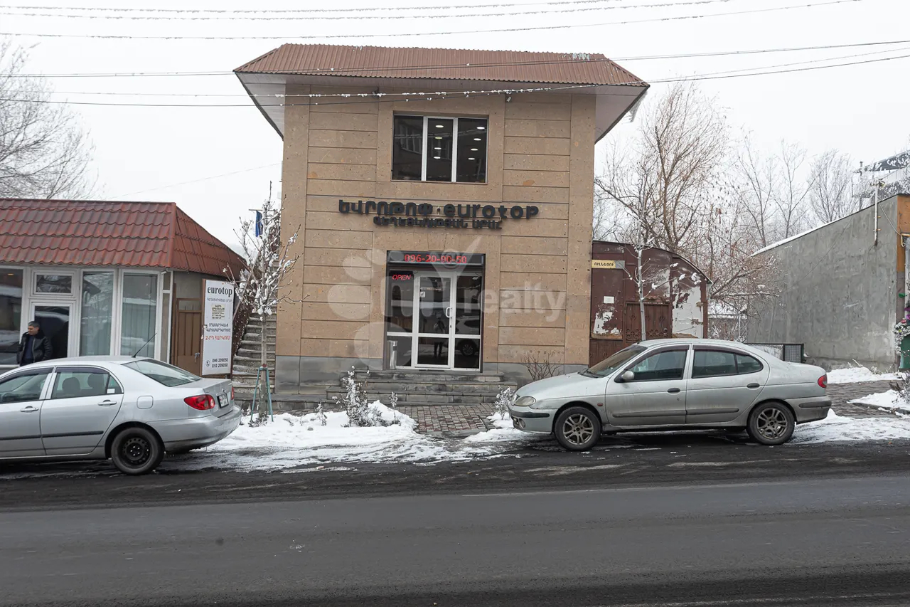 Կոմերցիոն տարածք  Կ. Ուլնեցու փող., Քանաքեռ-Զեյթուն Երևան, 159202