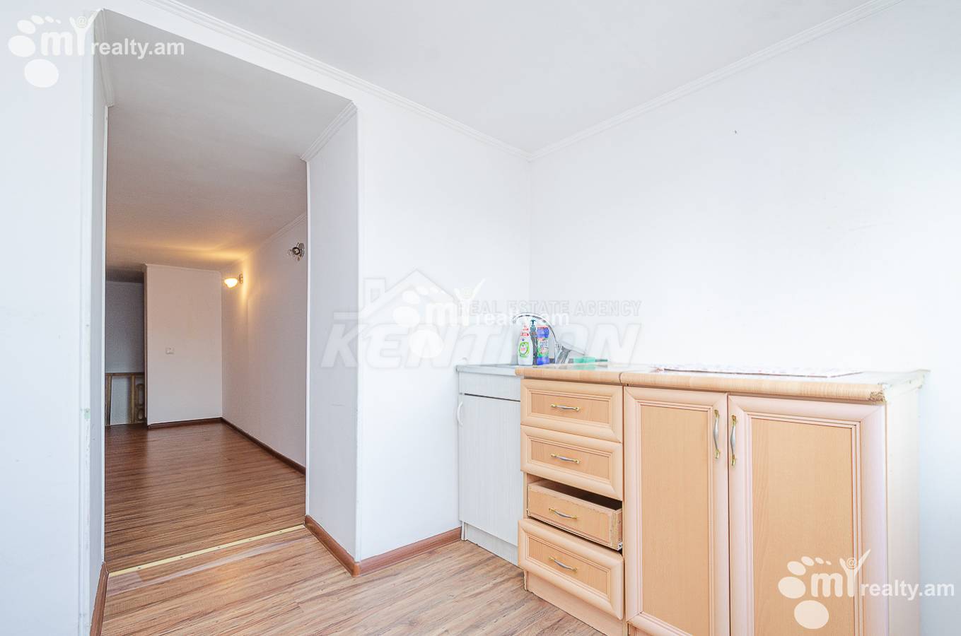 3 bedroom apartment for sale (خیابان باقرامیان (عربکیر, عربگیر ایروان, 149425