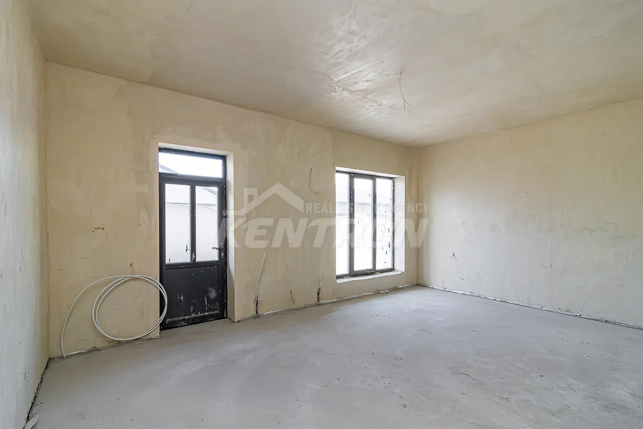 Առանձնատուն  կառուցապատողից Գ 1 թաղ., Աջափնյակ Երևան, 158092