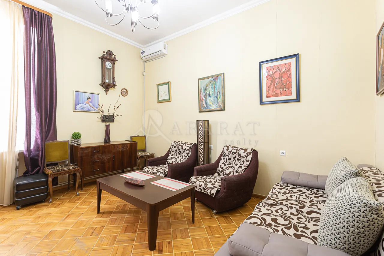 2 bedroom apartment for sale خیابان واردانانتس, مرکز شهر ایروان, 157485