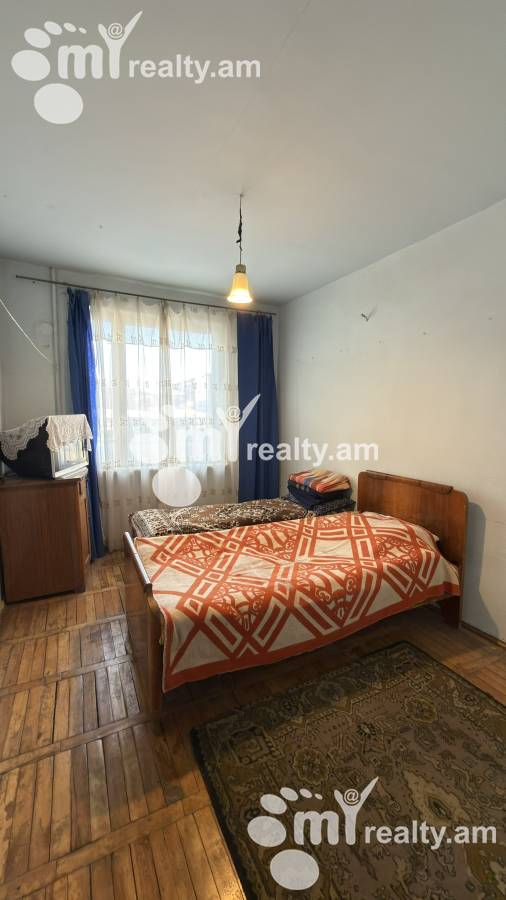 4 bedroom apartment for sale Lepsius St, Kanaqer-Zeytun Yerevan, 158767