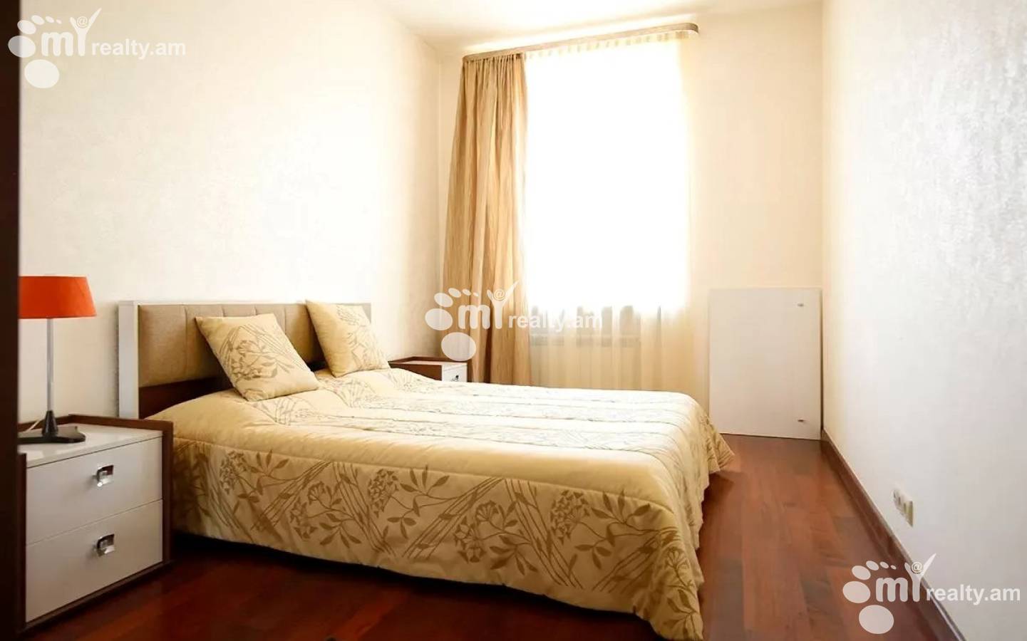 3 bedroom apartment for rent خیابان تامانیان, مرکز شهر ایروان, 158175