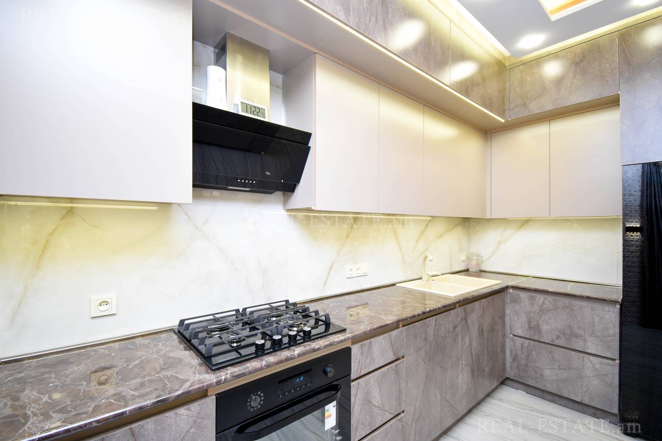 4 bedroom apartment for sale Bakunts St, Nor Norque Yerevan, 123441