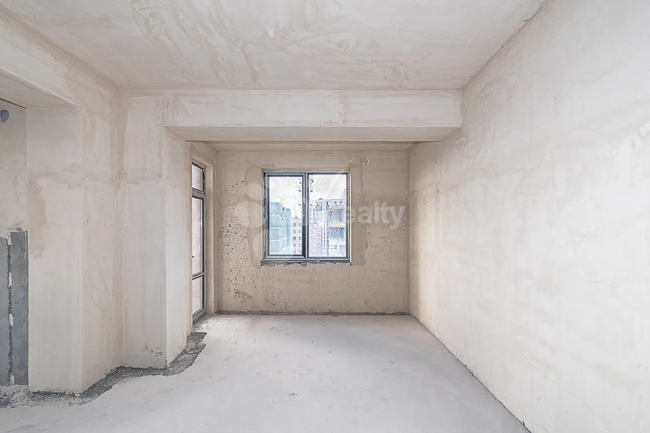 4 bedroom apartment for sale Adonts St, Arabkir Yerevan, 159468