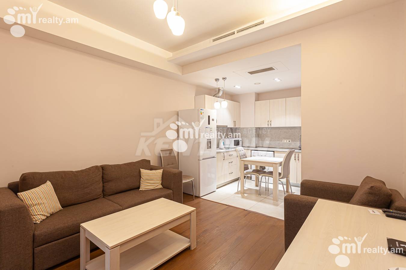 2 bedroom apartment for rent Buzand St, Center Yerevan, 152505