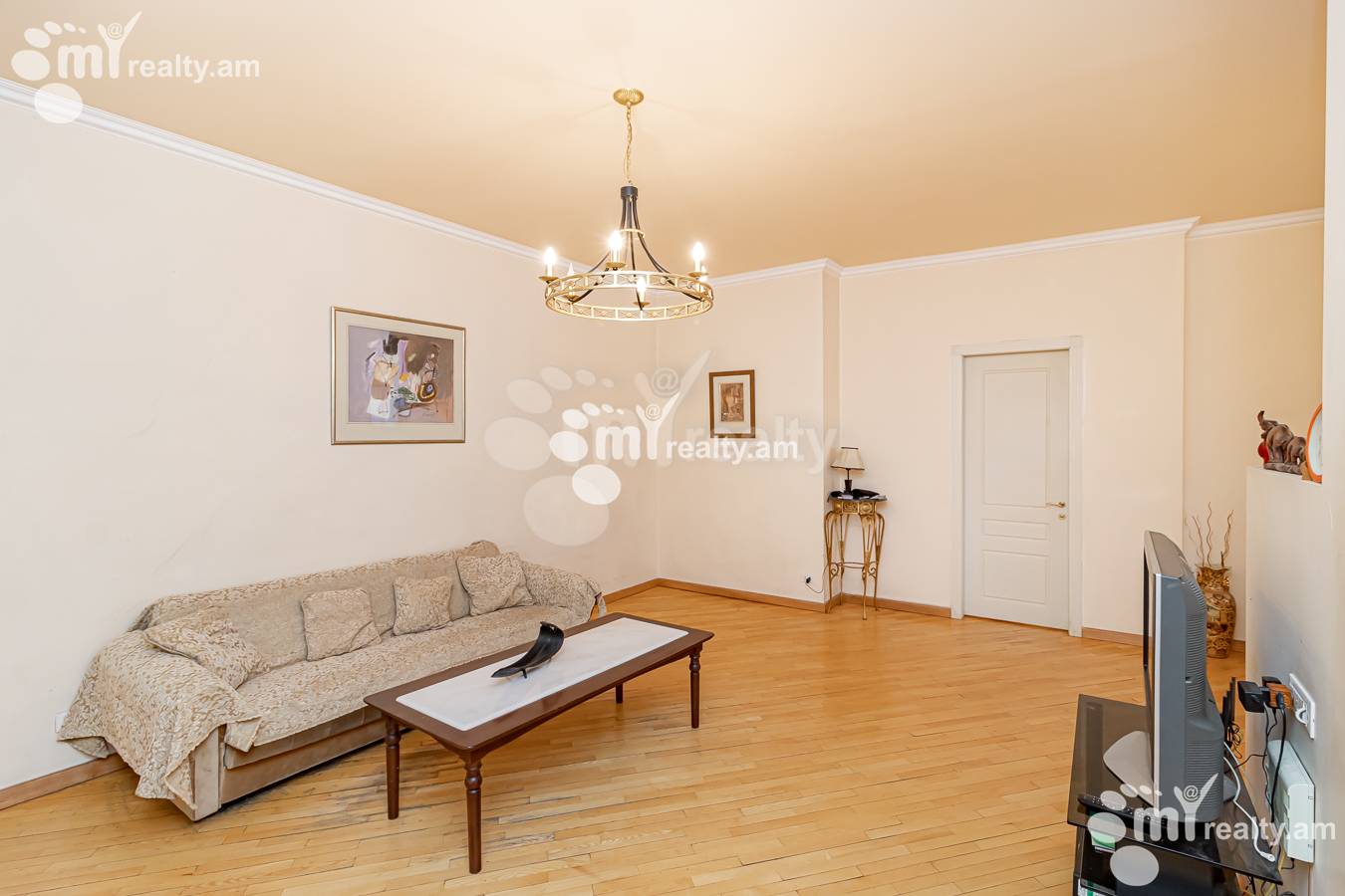 3 bedroom apartment for sale Northern (Hyusisayin)  Ave, Center Yerevan, 143222