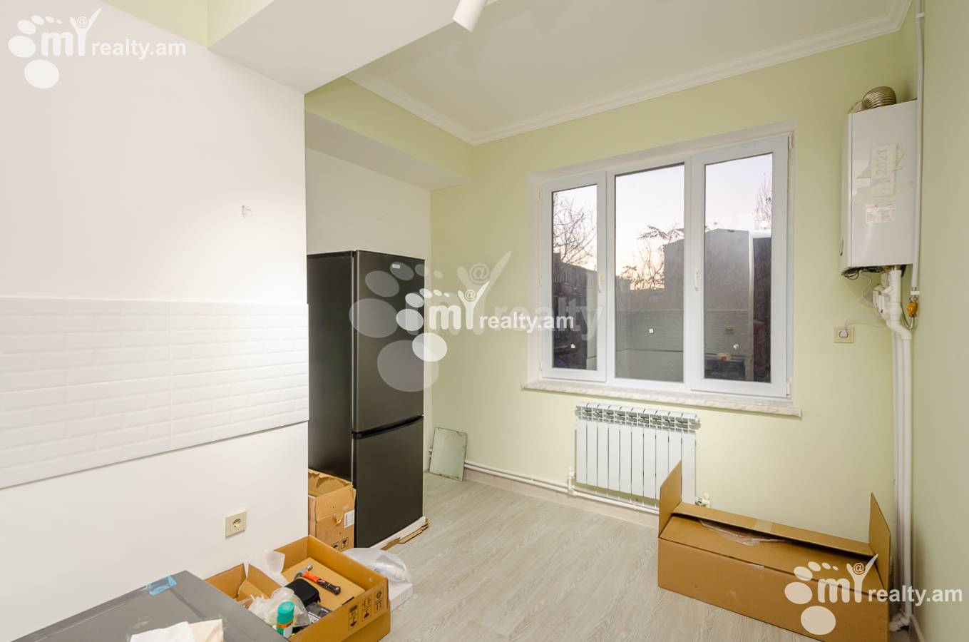 3 սենյականոց բնակարան  Արզումանյան փող, Աջափնյակ Երևան, 152039