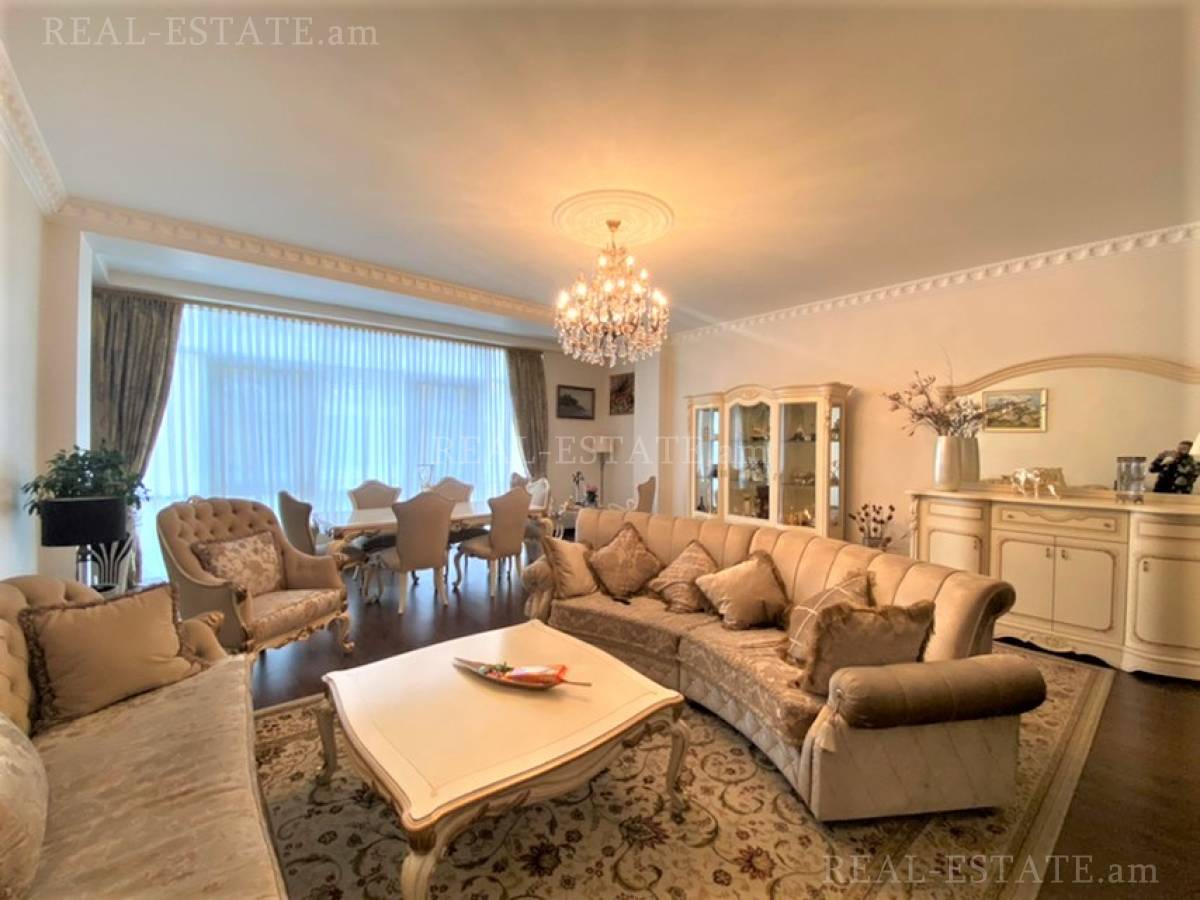 4 bedroom apartment for sale Aram St, Center Yerevan, 121421