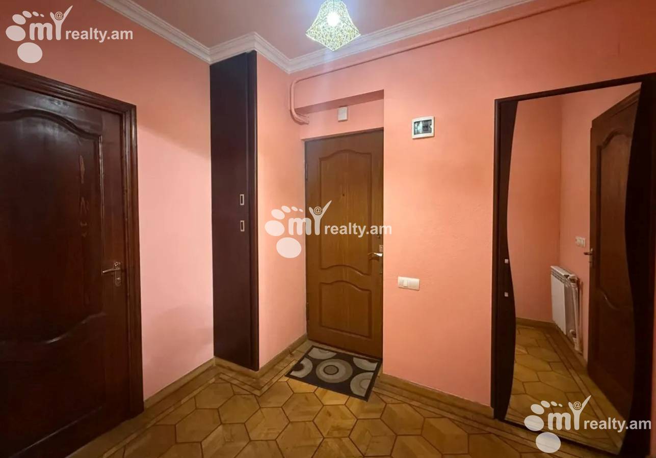 3 bedroom apartment for sale Azatutyan Ave, Arabkir Yerevan, 156982