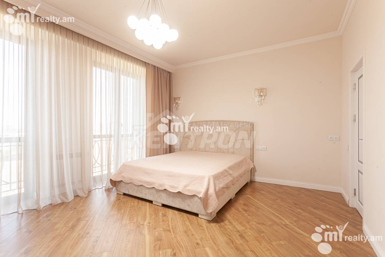 3 bedroom apartment for sale Sasna Tsrer St, Davtashen Yerevan, 155953