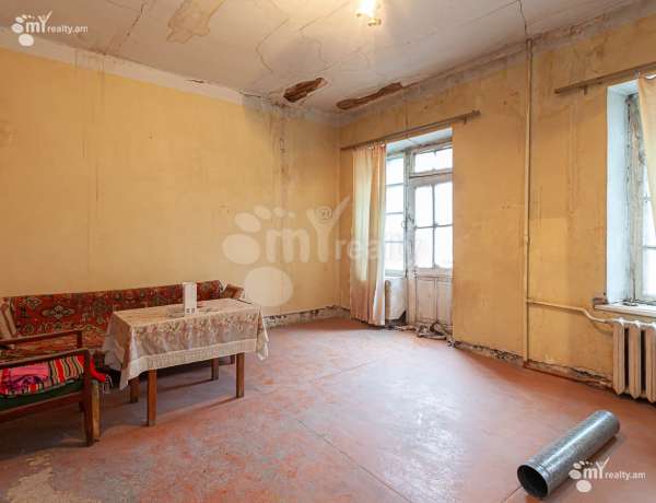 3-bedroom/apartment-for-sale/A.Petrosyan+St/Center/Yerevan