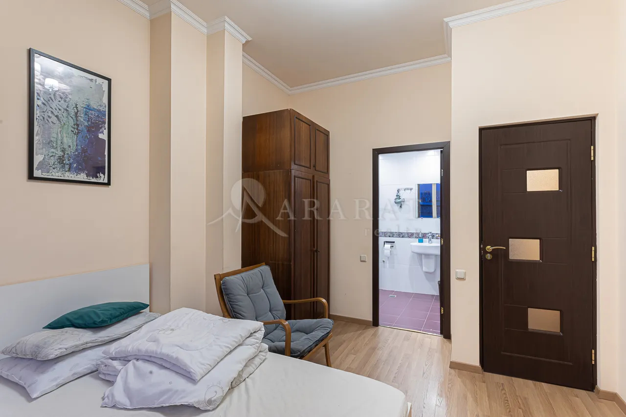 3 bedroom apartment for sale خیابان تِریان, مرکز شهر ایروان, 159607