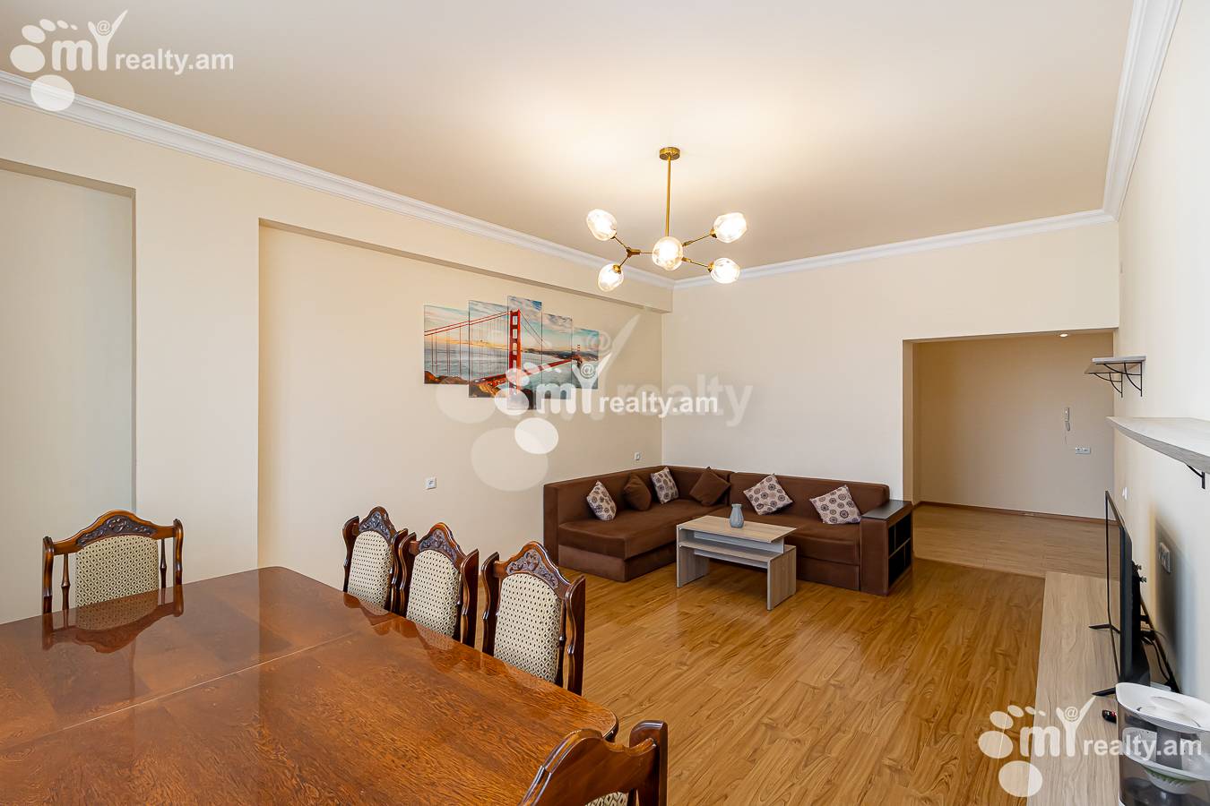 3 սենյականոց բնակարան  Ծարավ Աղբյուրի փող., Ավան Երևան, 148129