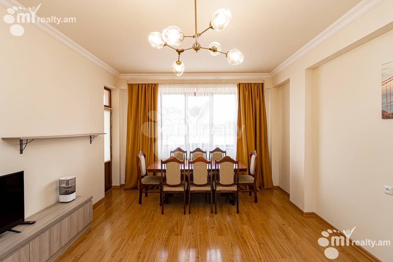 3 սենյականոց բնակարան  Ծարավ Աղբյուրի փող., Ավան Երևան, 148129