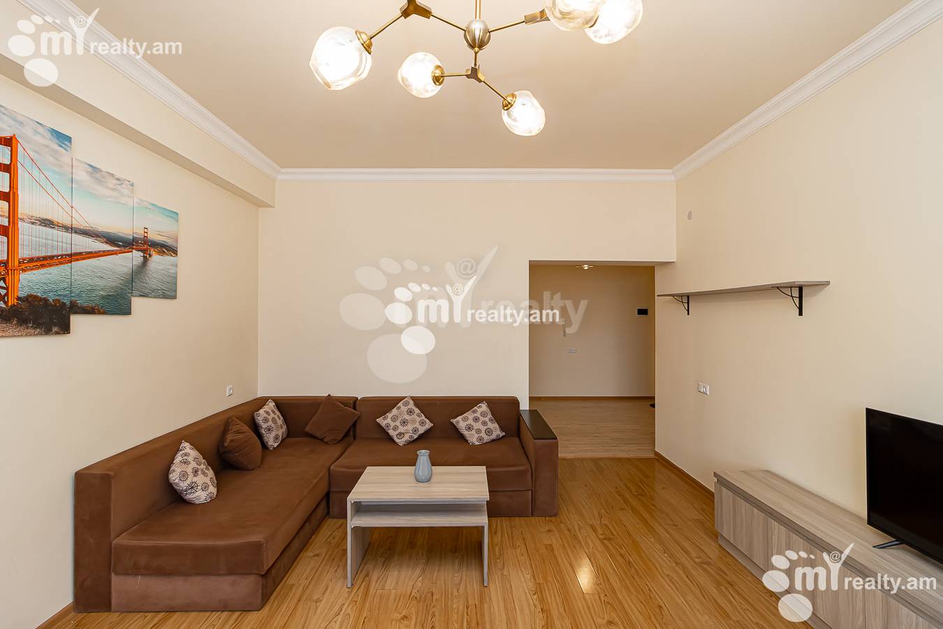 3 սենյականոց բնակարան  Ծարավ Աղբյուրի փող., Ավան Երևան, 148129