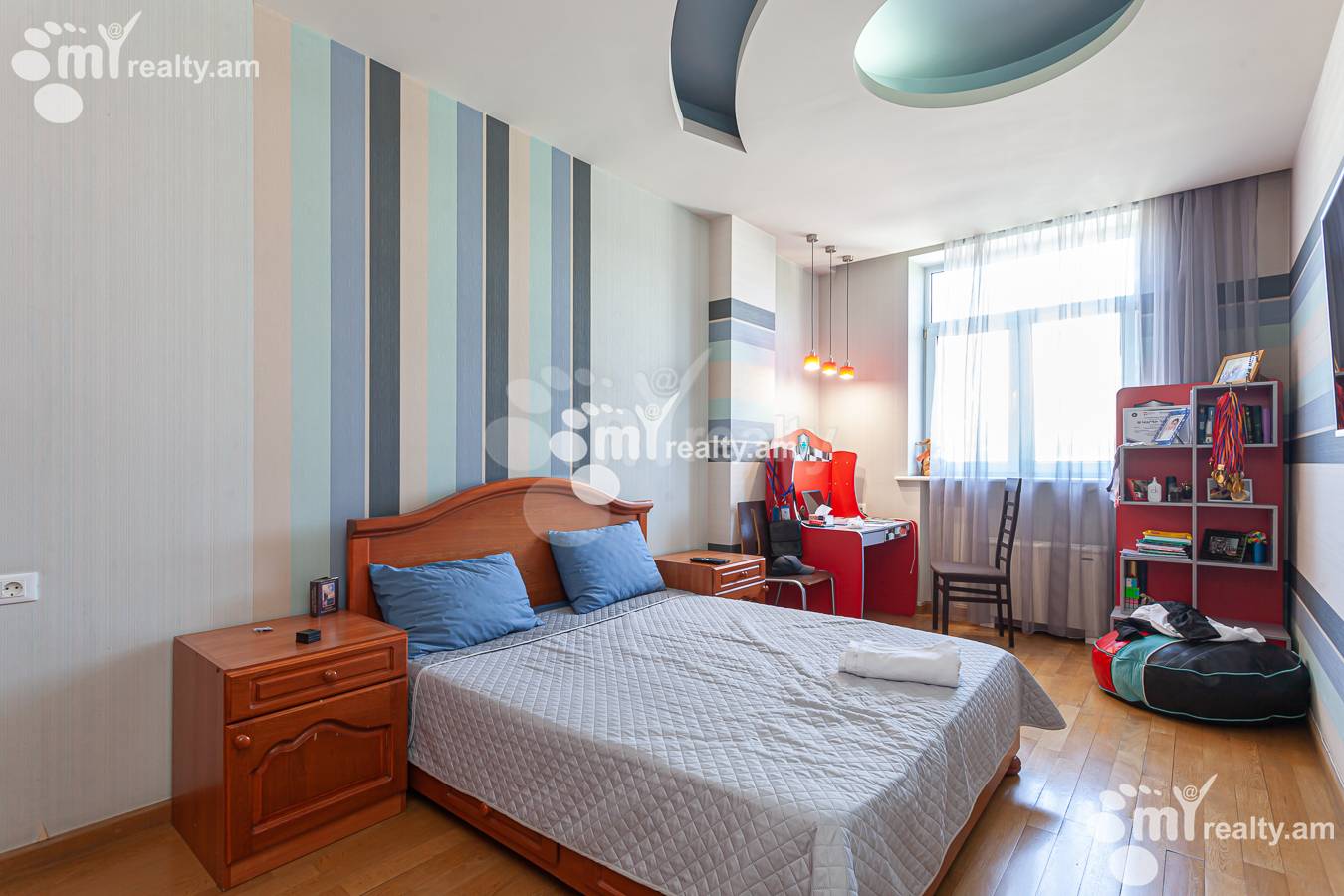 4 սենյականոց բնակարան  Դ. Դեմիրճյան փող, Կենտրոն Երևան, 155795