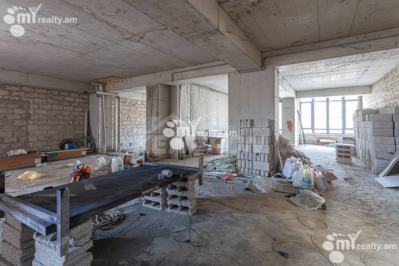 Commercial property for rent Buzand St, Center Yerevan, 147119