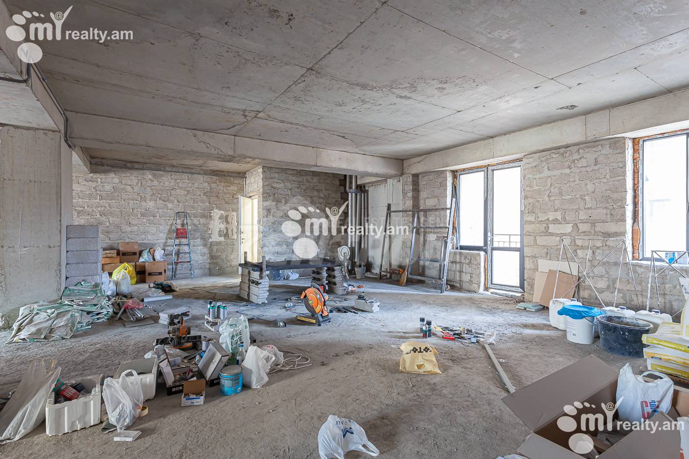 Commercial property for rent Buzand St, Center Yerevan, 147119