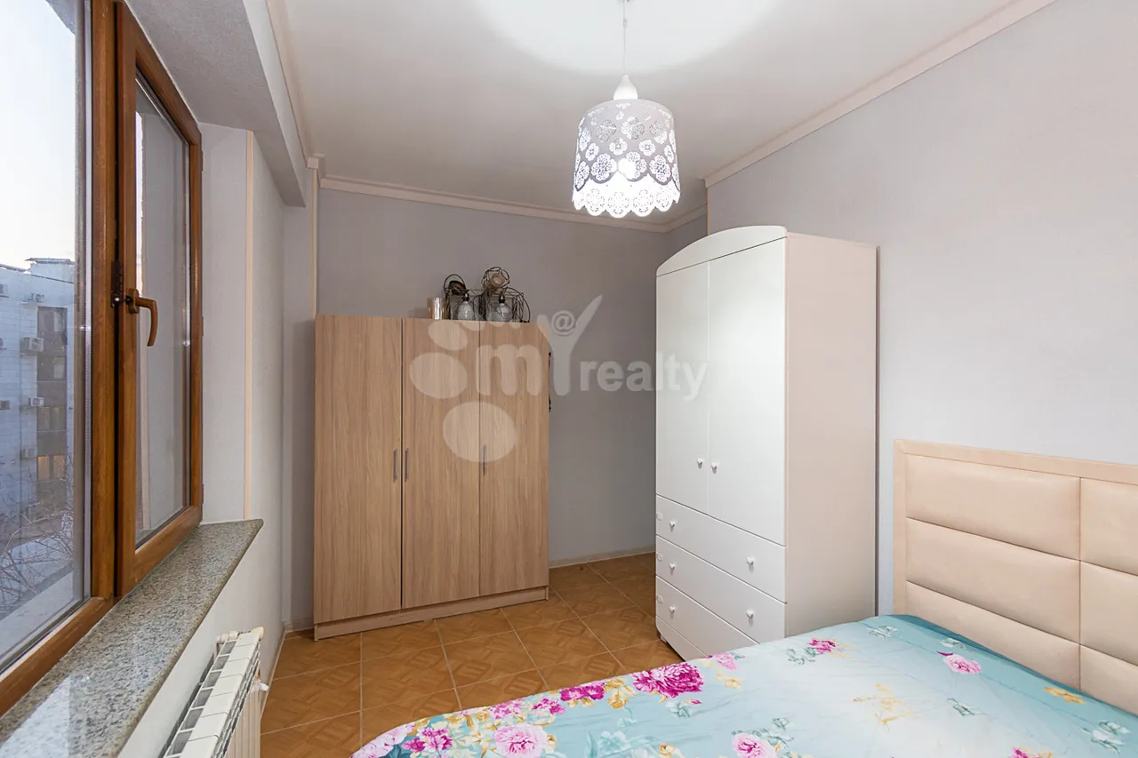 2 bedroom apartment for sale Antarayin St, Center Yerevan, 159536