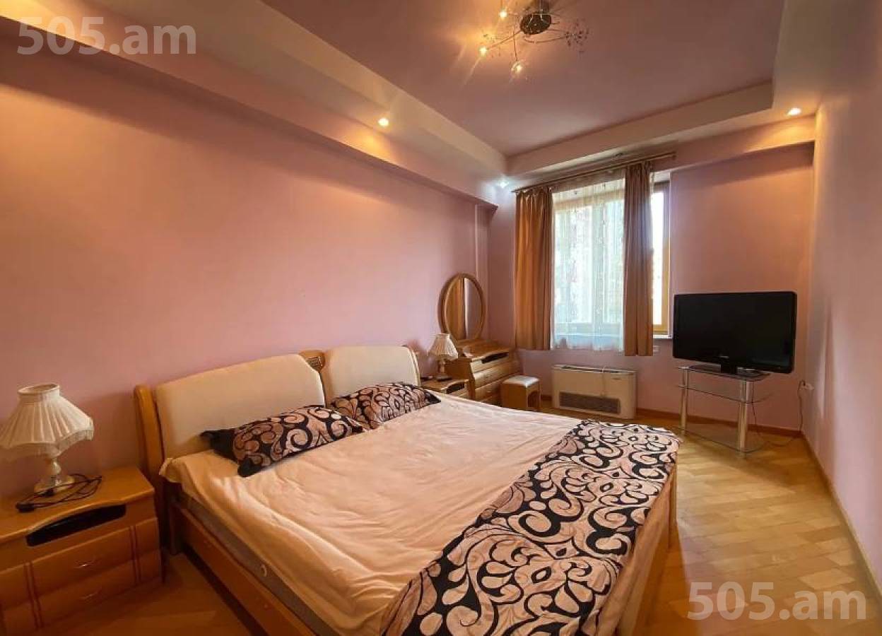 5 bedroom apartment for rent Northern(Hyusisayin)  Ave, Center Yerevan, 150614