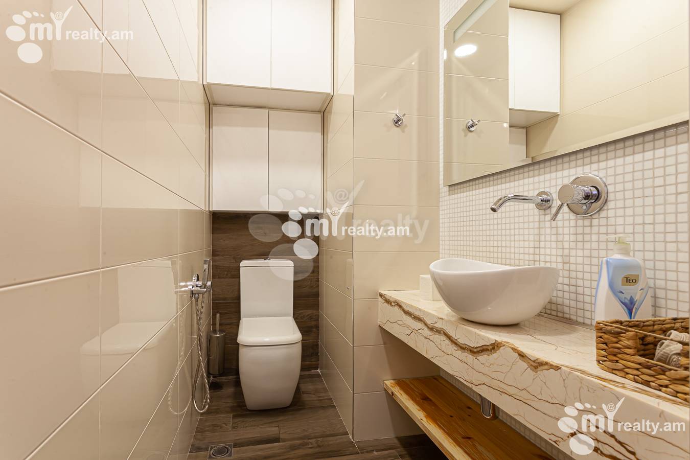 3 bedroom apartment for sale Mashtots Ave, Center Yerevan, 155621